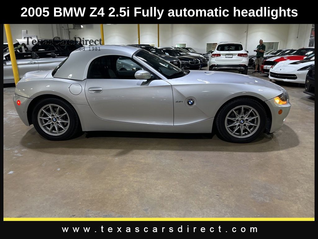 2005 BMW Z4 2.5i 11