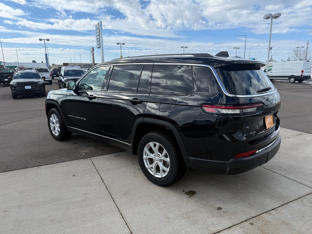 Certified Used 2023 Black Jeep Limited image 5