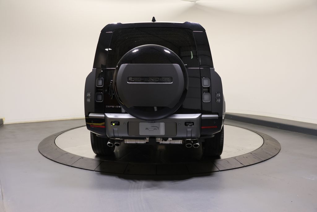 Thumbnail: 2026 Land Rover Defender - 4