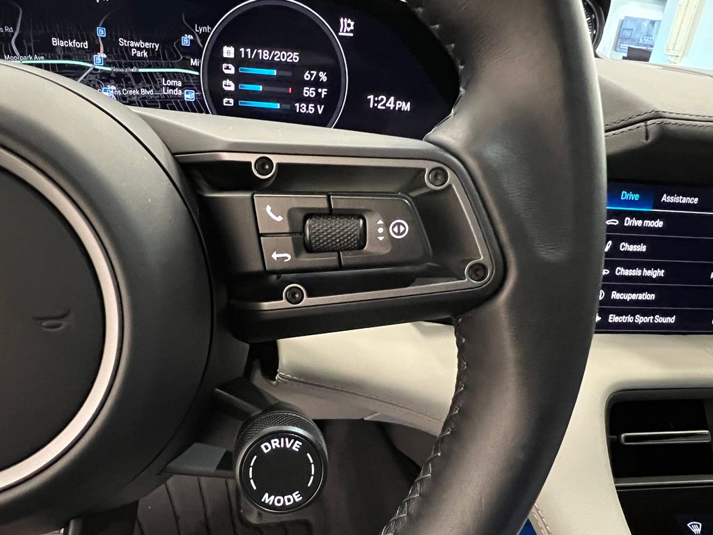 Thumbnail: 2024 Porsche Taycan - 20