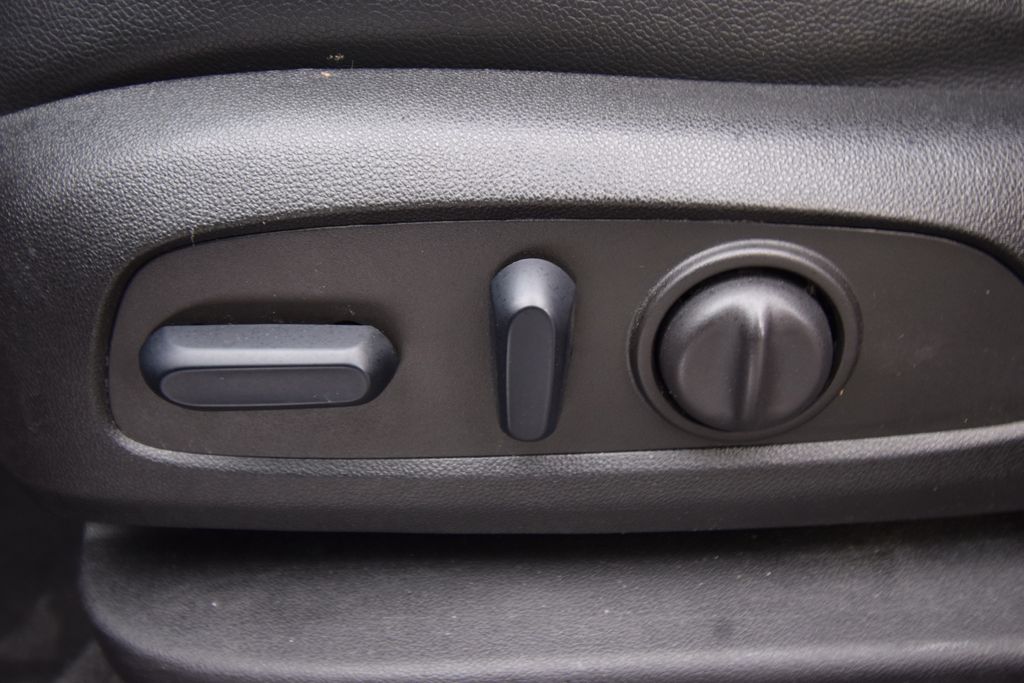 used 2024 GMC Terrain car, priced at $21,000