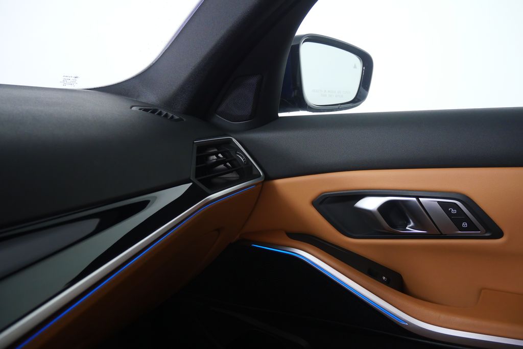 Thumbnail: 2023 BMW 3 Series - 27