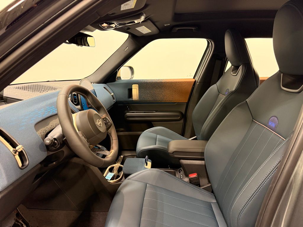 Thumbnail: 2025 MINI Cooper Countryman - 12