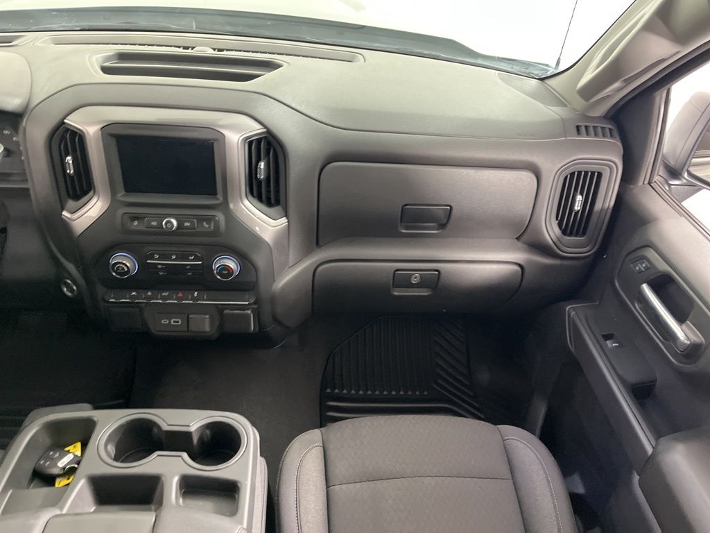 Thumbnail: 2024 Chevrolet Silverado 1500 - 18