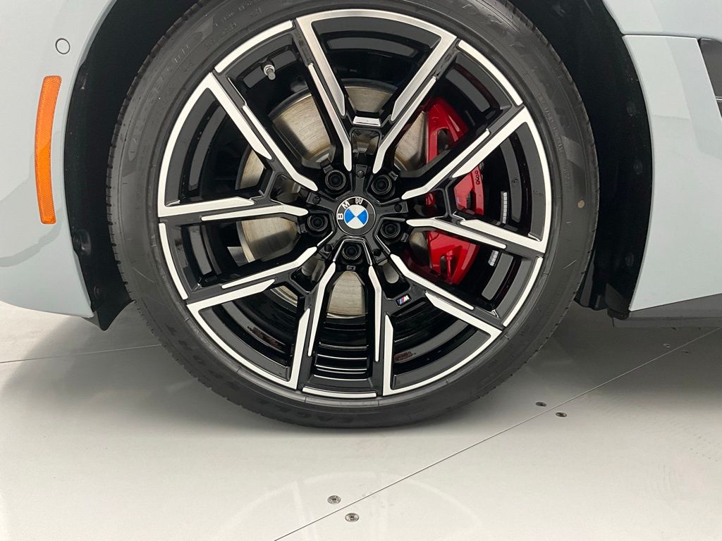 2025 BMW i4 M50 23