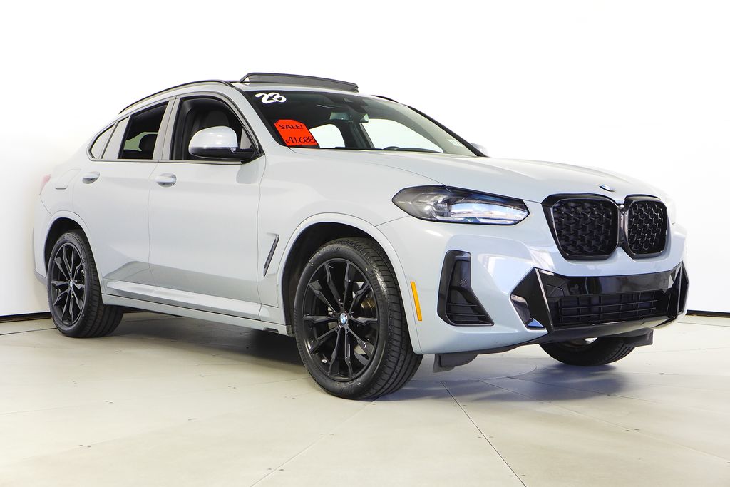 Thumbnail: 2023 BMW X4 - 4