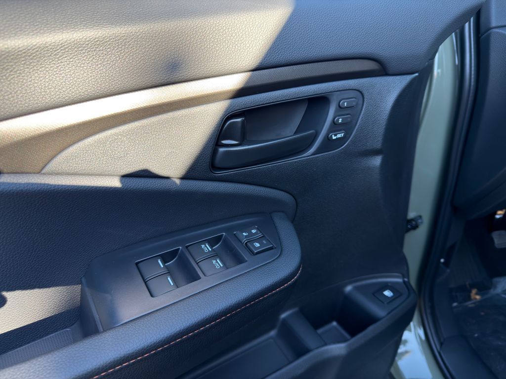 Thumbnail: 2026 Honda Ridgeline - 27