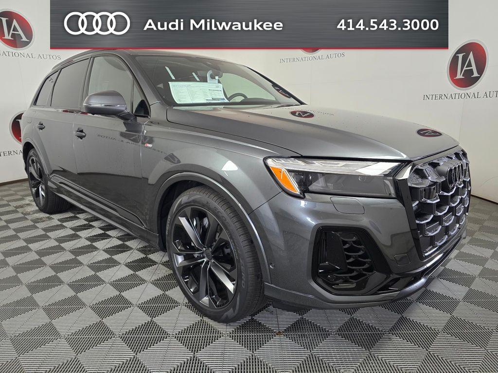 Daytona Gray Pearl Effect 2026 Audi Q7 SUV / Crossover All-Wheel Drive 8-Speed Automatic