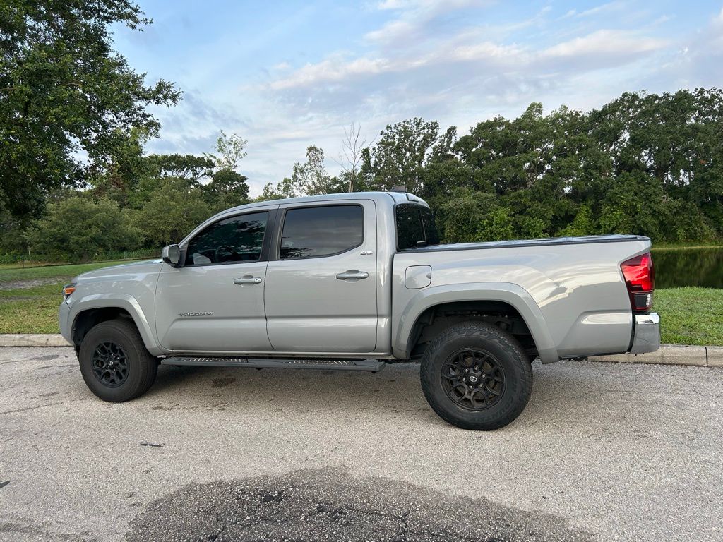 2021 Toyota Tacoma SR5 3