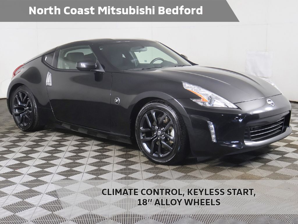 2016 Nissan 370Z Coupe Rear-Wheel Drive 7-Speed Automatic