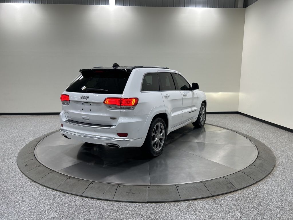 used 2020 Jeep Grand Cherokee car, priced at $25,928