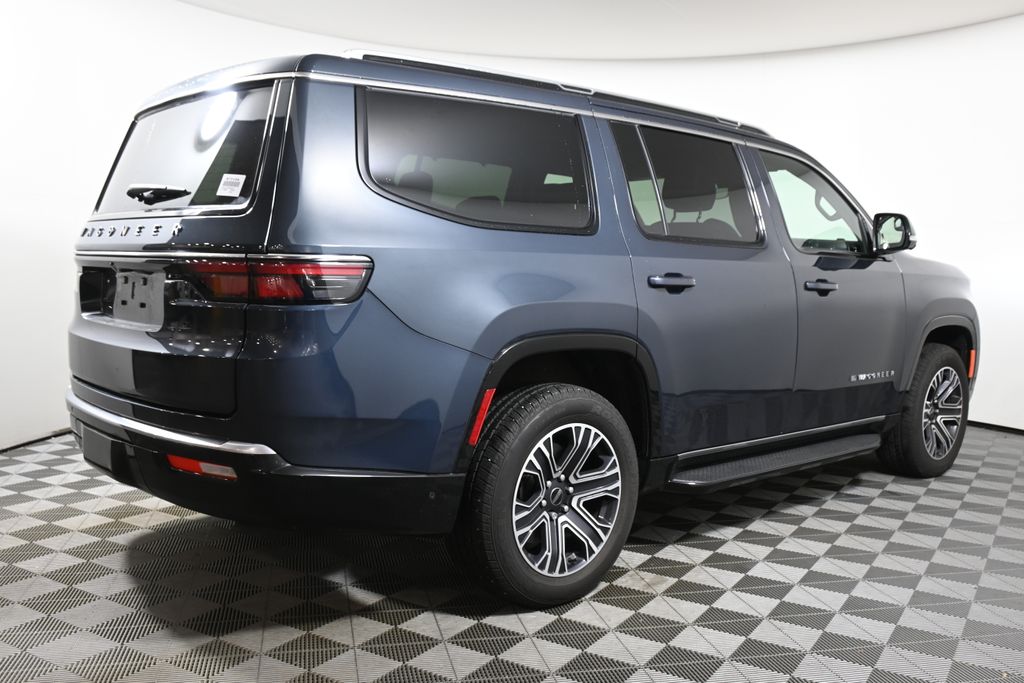 Thumbnail: 2025 Jeep Wagoneer - 7