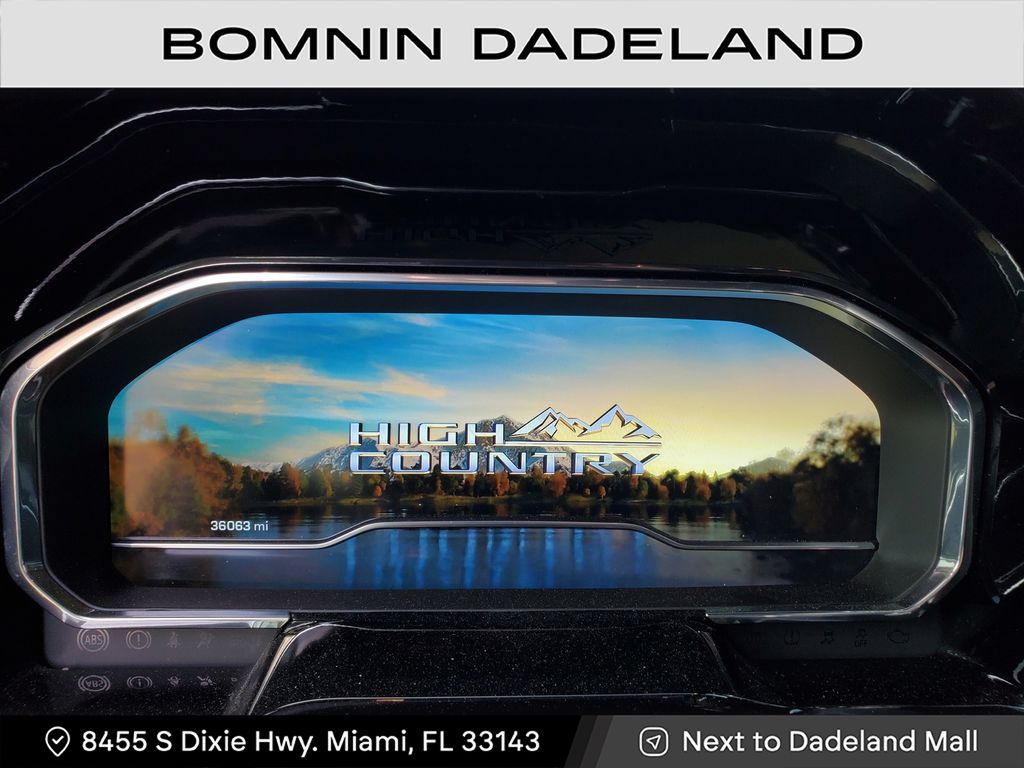 2024 Chevrolet Silverado 3500HD High Country photo