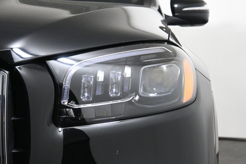 Thumbnail: 2026 Mercedes-Benz GLS - 10