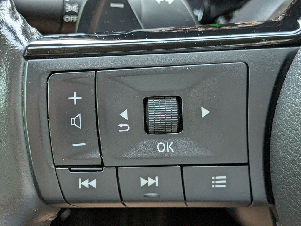 Used 2025 Nissan Pathfinder SUV