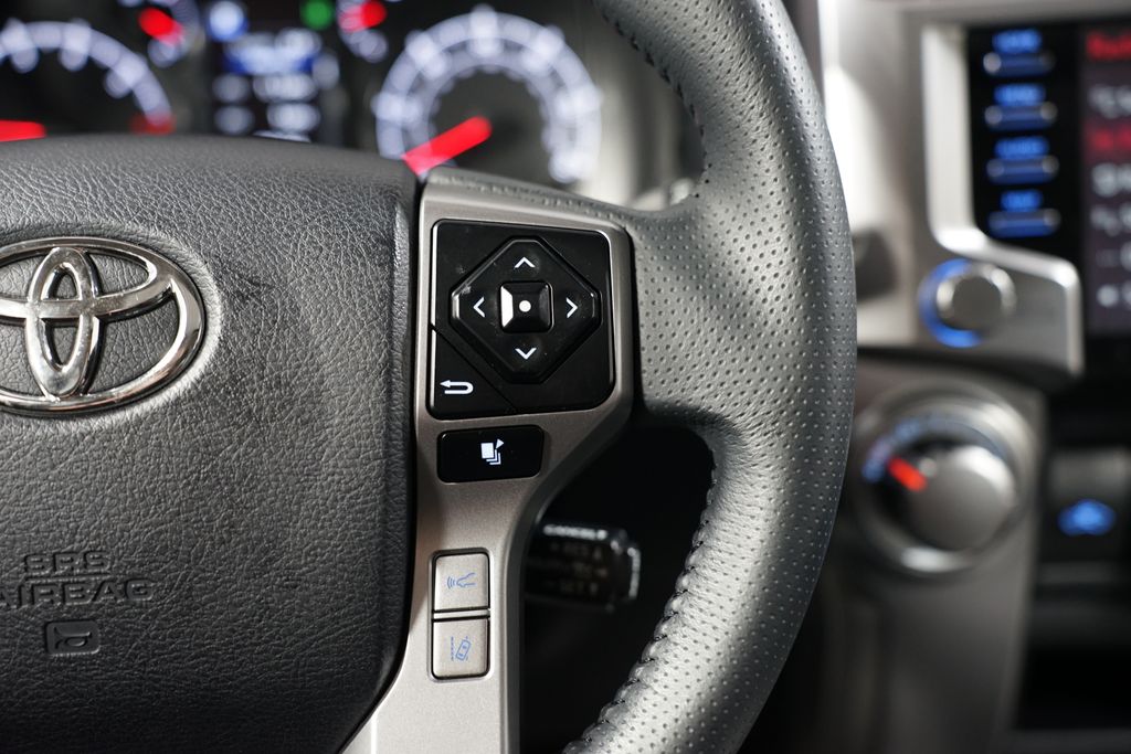 2022 Toyota 4Runner SR5 14