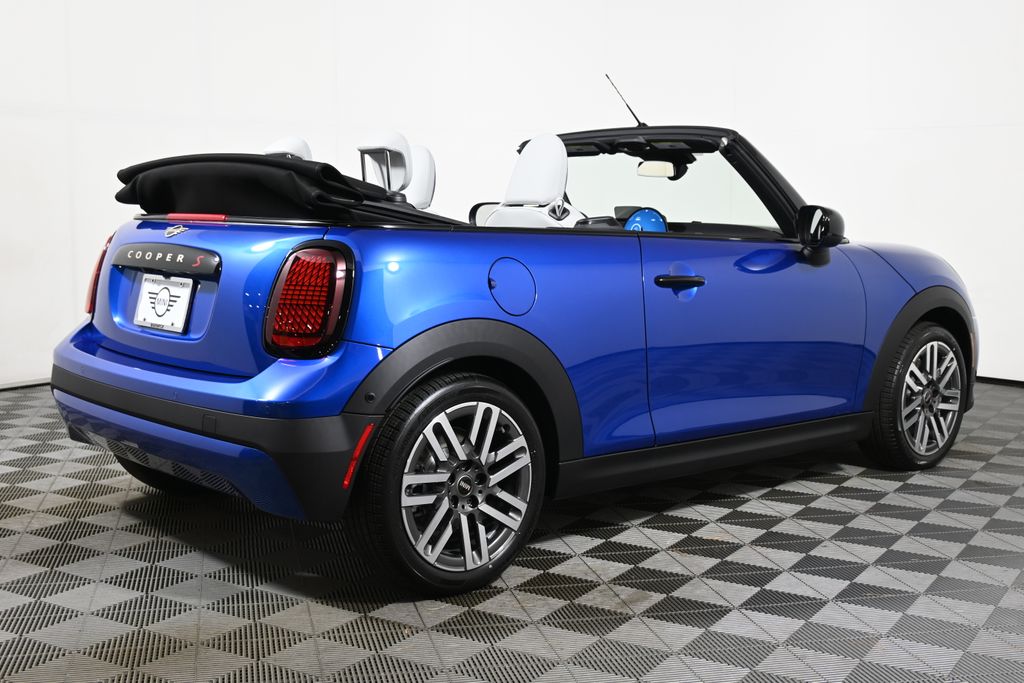 Thumbnail: 2026 MINI Cooper - 14