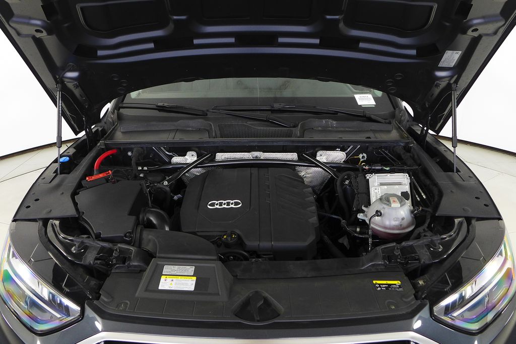 Thumbnail: 2023 Audi Q5 - 6