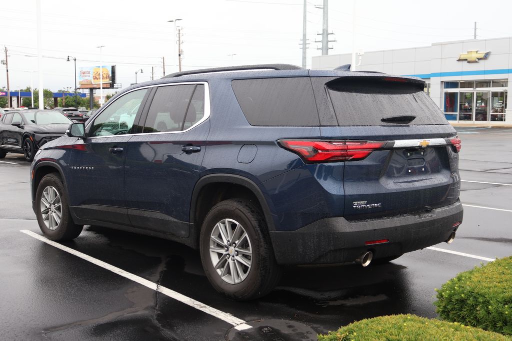 Thumbnail: 2023 Chevrolet Traverse - 9