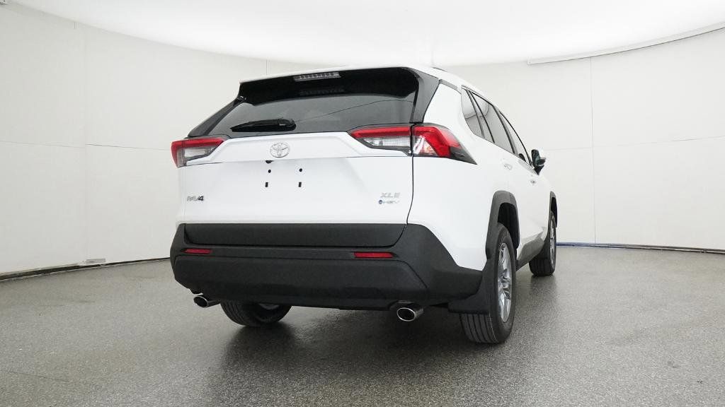 Thumbnail: 2025 Toyota RAV4 - 25