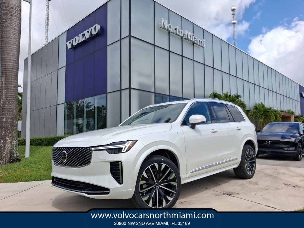 2026 Volvo XC90 Core