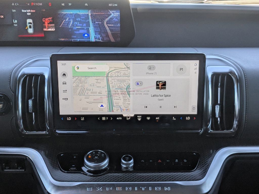 2025 Ford Expedition Platinum MAX