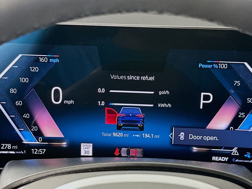 Thumbnail: 2025 BMW X5 - 12