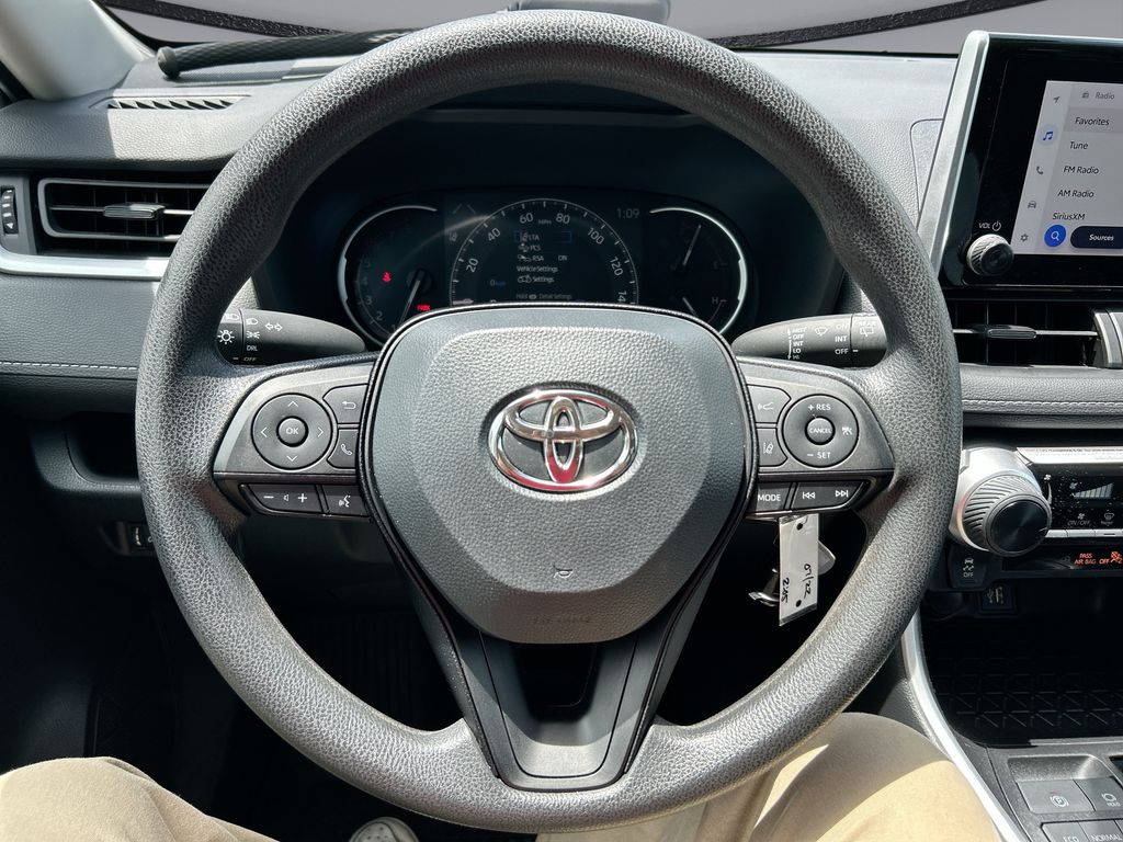 Thumbnail: 2024 Toyota RAV4 - 14