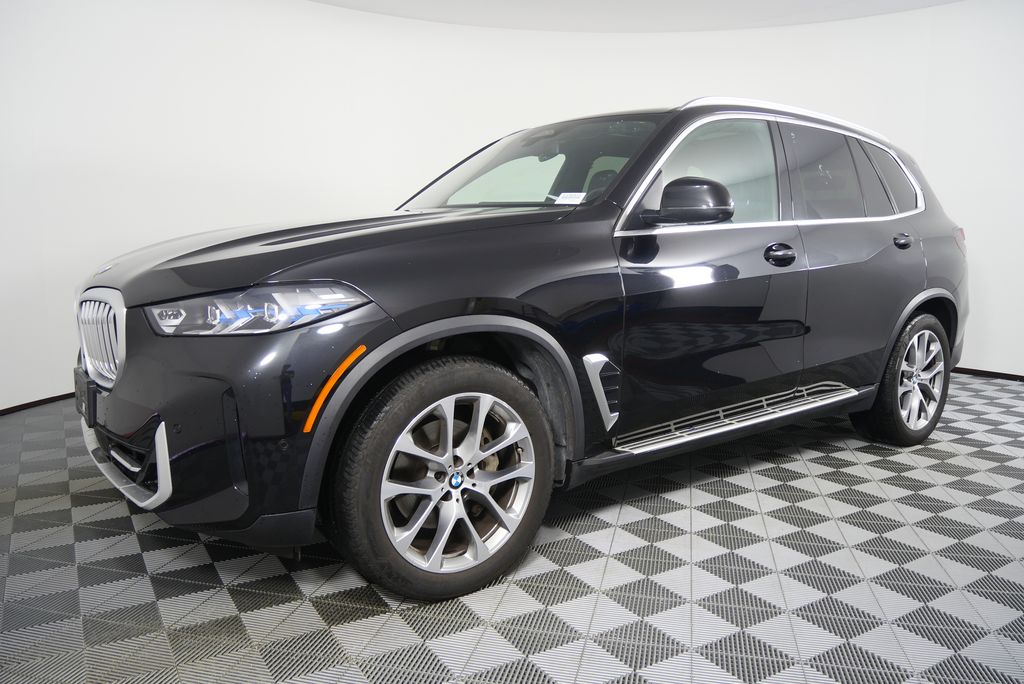 Thumbnail: 2024 BMW X5 - 8