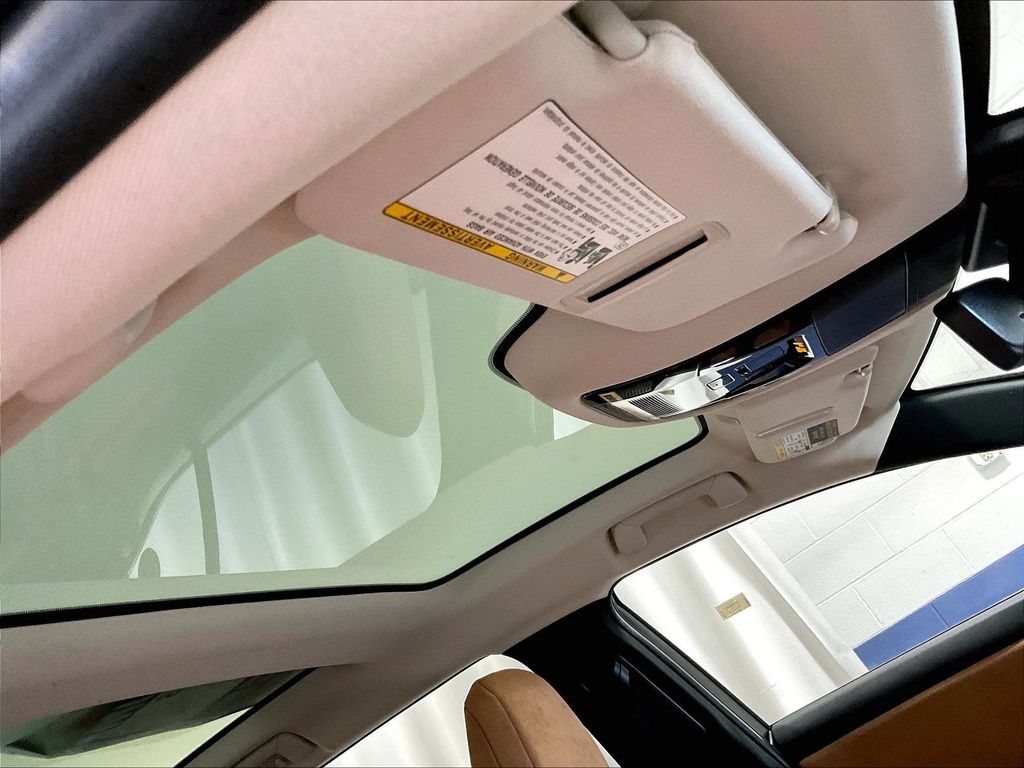 2023 Lexus RZ — photo 22