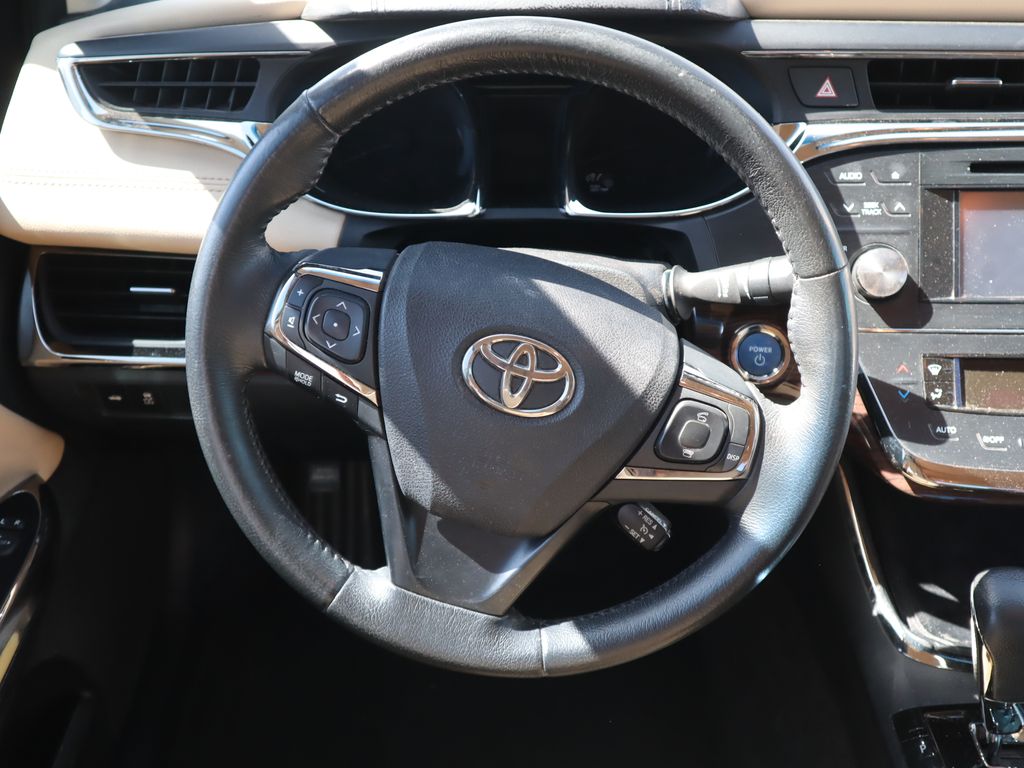 2014 Toyota Avalon XLE 6