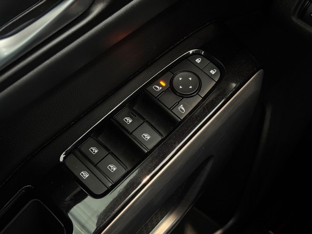 2023 Nissan Pathfinder SL White at Bravo Nissan
