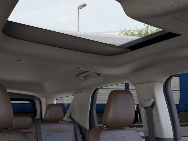 New 2026 Space White Metallic Ford Outer Banks® image 21