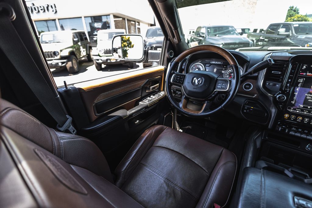 2020 Ram 3500 Laramie Longhorn thumbnail 24