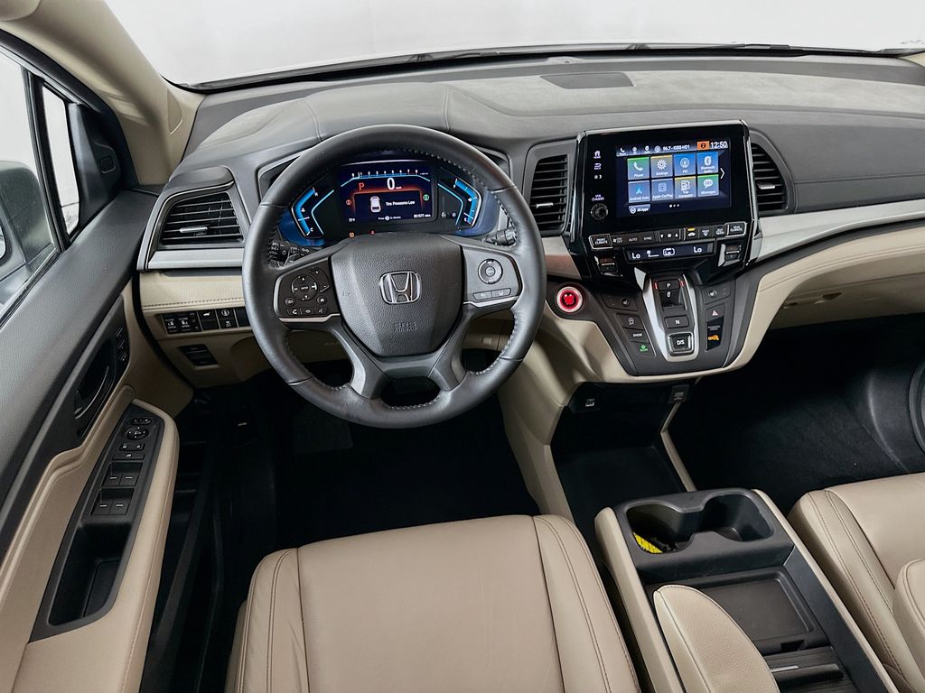 Thumbnail: 2022 Honda Odyssey - 22