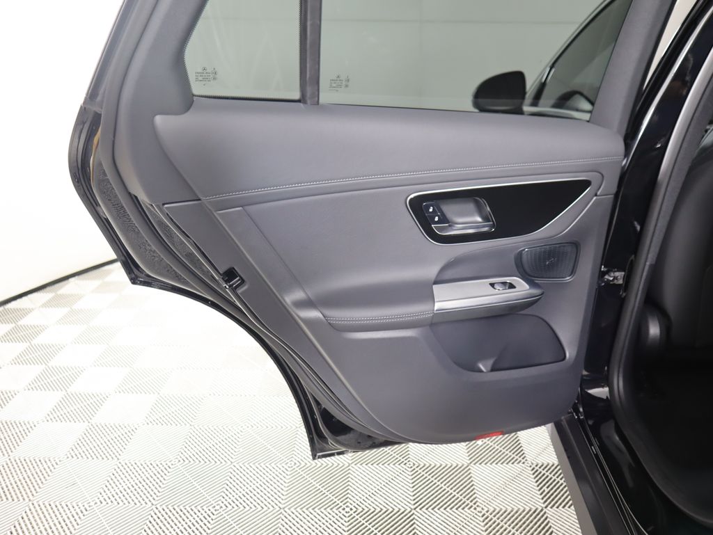 Thumbnail: 2026 Mercedes-Benz GLC - 28