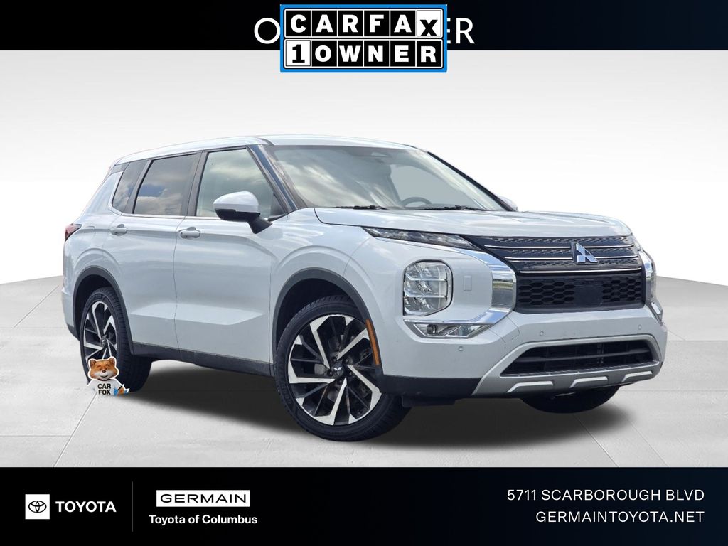  2022 Mitsubishi Outlander SE S-AWC   