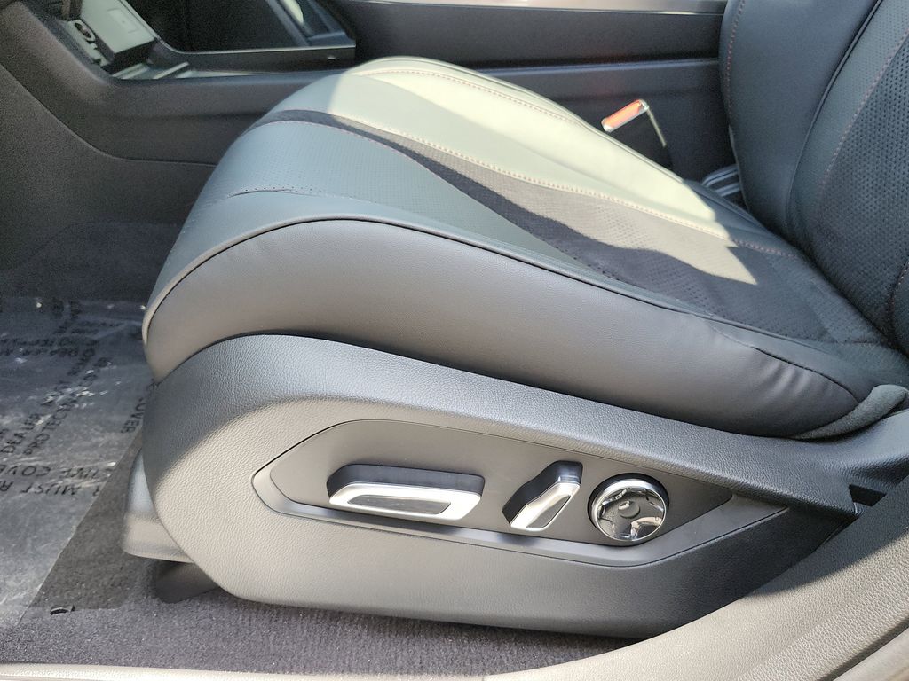 new 2026 Acura RDX car, priced at $52,750