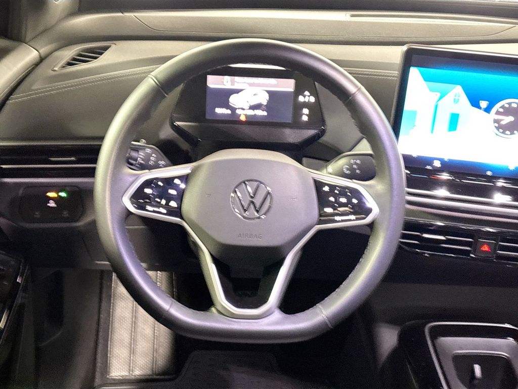 2025 Volkswagen ID.4 Pro