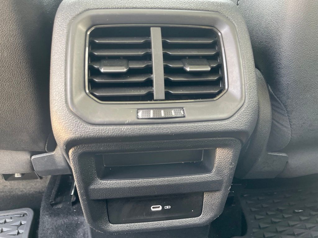 Used Car 2022 Volkswagen Taos  1.5t Se For Sale Under $20,000 In Georgetown, Texas