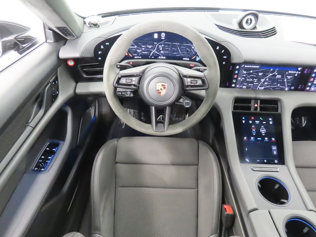 Thumbnail: 2020 Porsche Taycan - 16