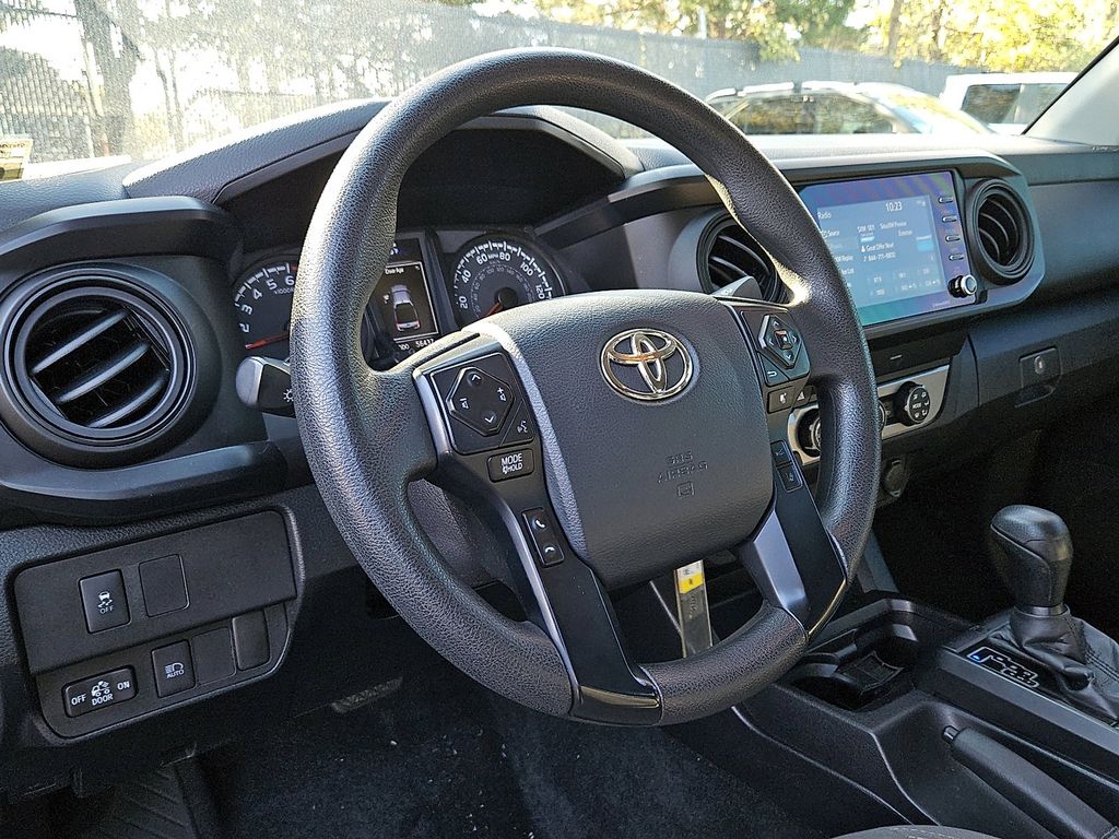 Thumbnail: 2020 Toyota Tacoma - 23