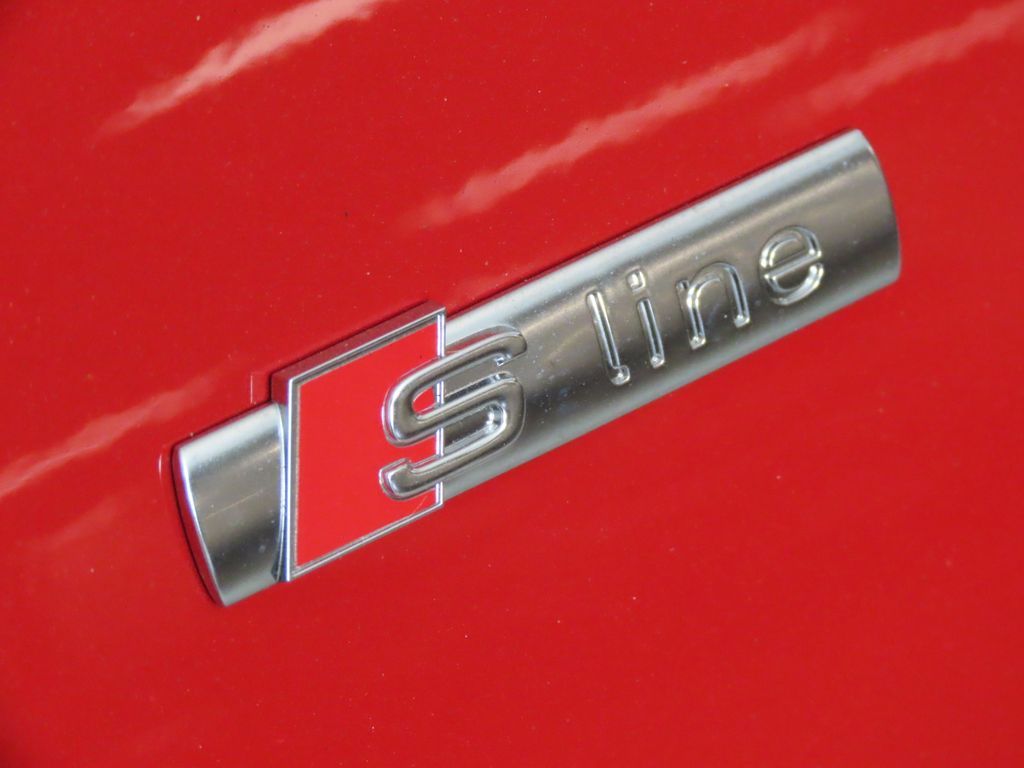 Thumbnail: 2026 Audi Q3 - 11