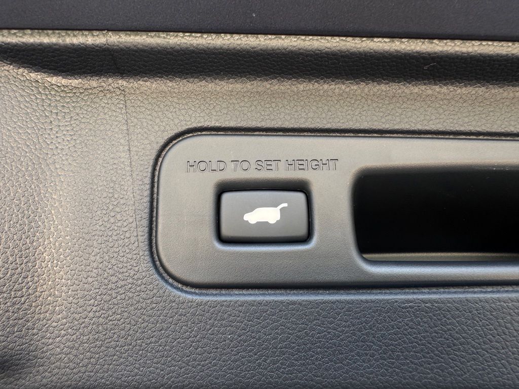 2026 Honda Pilot Elite  at Community Honda