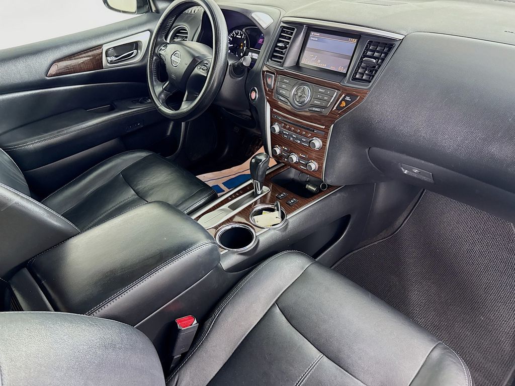 Used Car 2013 Nissan Pathfinder  Sl For Sale Under $10,000 In Austin, Texas