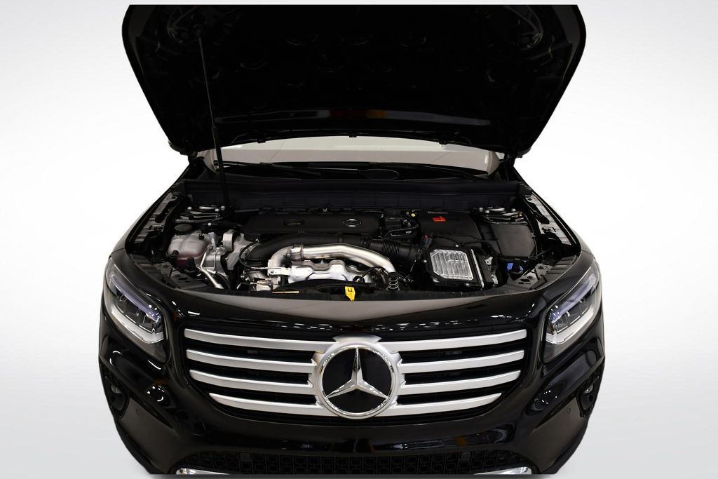 Thumbnail: 2026 Mercedes-Benz GLB - 12