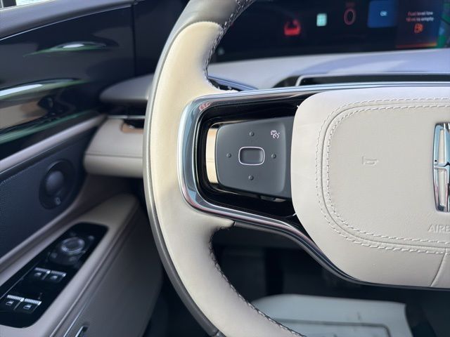 2025 Lincoln Nautilus