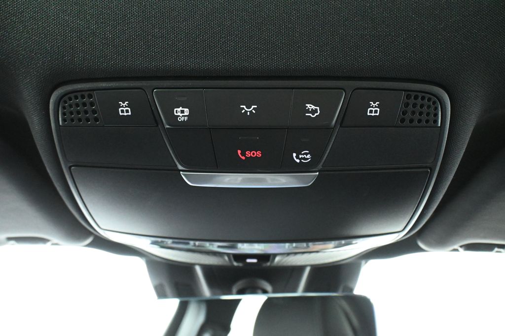 Thumbnail: 2021 Mercedes-Benz E-Class - 19