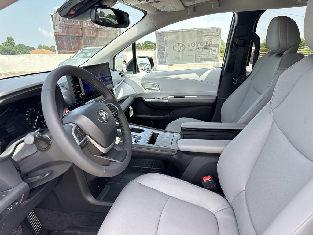 2026 Toyota Sienna XLE Green at Toyota of Kenner