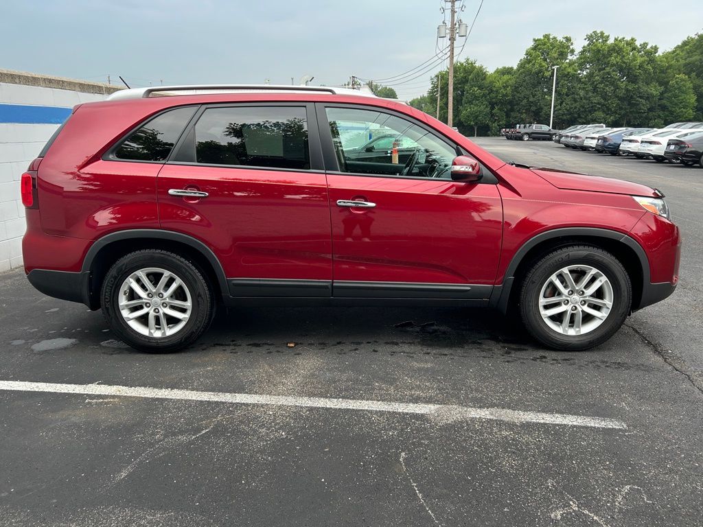 Thumbnail: 2015 Kia Sorento - 6